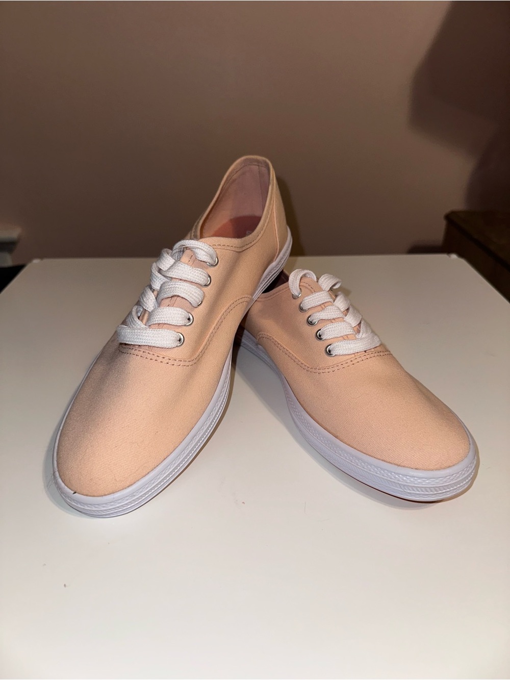 Universal Thread Peach Canvas Lace-Up Sneakers